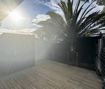 Near new two bedroom - Photo 4