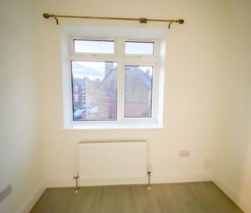 2 Bed Flat, Manton House, CV2 - Photo 1