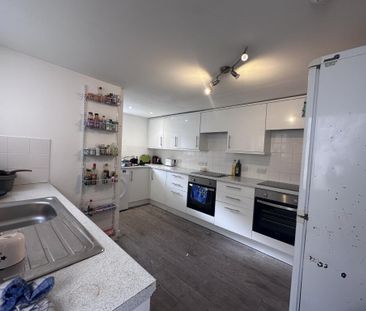 7 bedroom house share to rent - Photo 6