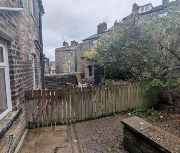 Victoria Road, Haworth, BD22 - Photo 3
