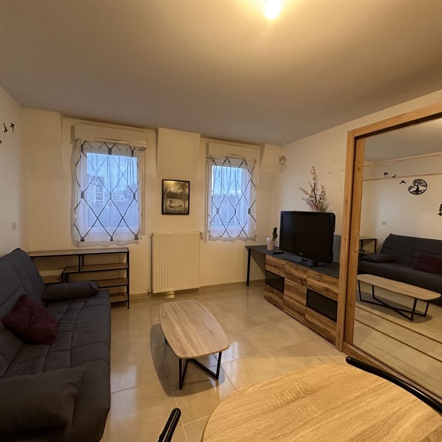 Location Appartement 1 pièce 27m² BOISSY ST LEGER 94470 - Photo 1