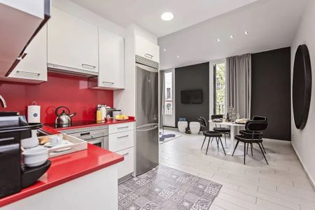 Carrer de Sants, Barcelona, Catalonia 08014 - Photo 4