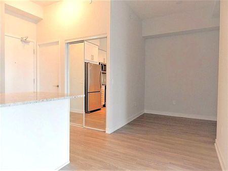 For Lease - 4085 Parkside Village Drive Unit# 306, Mississauga, Ontario - Photo 3