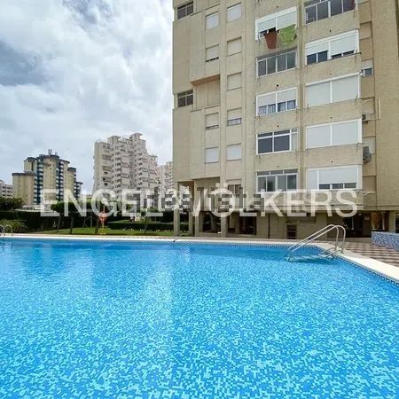 Alquiler de piso en Calle de Castella-Lleó - Photo 1