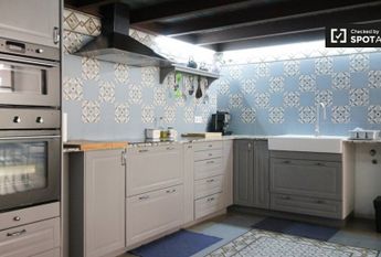 barcelona, Catalonia 08912