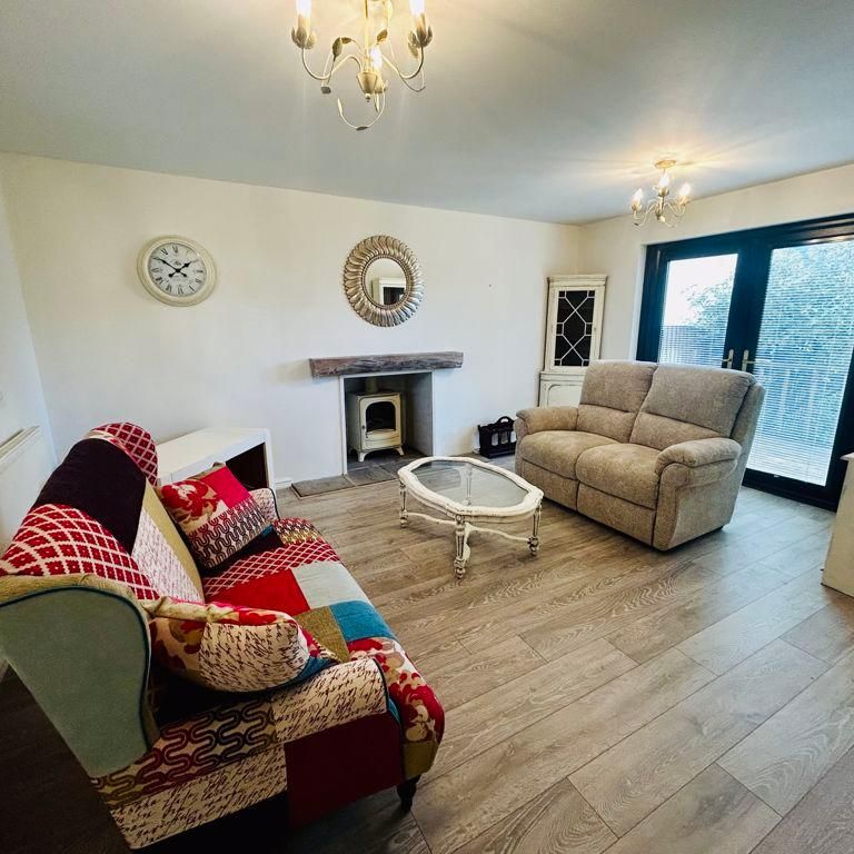 Primrose Close, Cowbridge - Photo 1