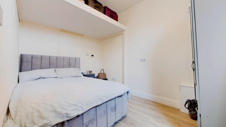 1 Bed 1 Bath - Photo 3