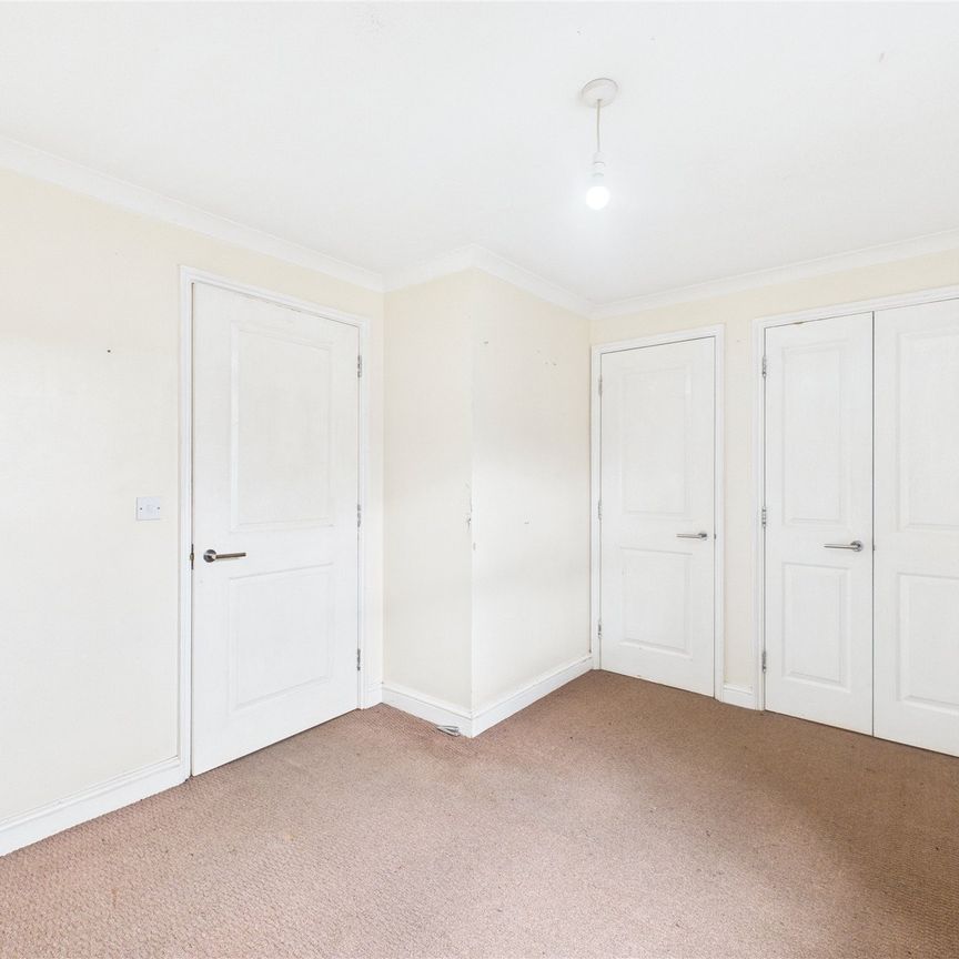 Tudor House, Aldershot Tudor House, Aldershot - Photo 2