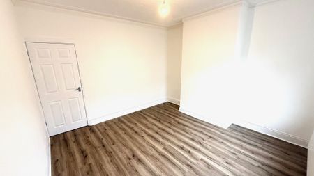 Dodsworth Street, Mexborough - Photo 4