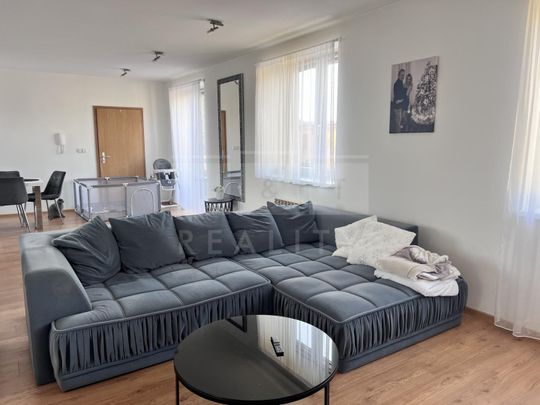 Pronájem bytu 3+kk 99 m² - Fotografie 1