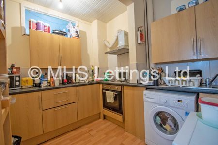 1 Bedroom Shared Flat for rent in Regent Park Avenue - Photo 5