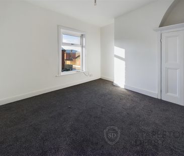 2 Bedroom Terraced House for Rent - Photo 2