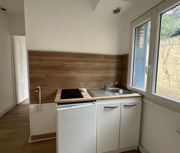 APPARTEMENT F1 BIS NON MEUBLÉ - PROCHE TOUTES COMMODITÉS - Photo 1