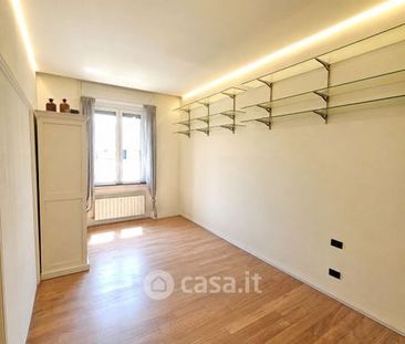 Trilocale in Affitto in Via Arona 16 a Milano - Photo 3