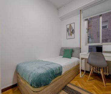 Calle de Francisco Gervás, Madrid, Community of Madrid 28020 - Photo 1