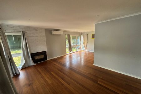 Charming 3-Bedroom Home in a Great Location - Photo 4