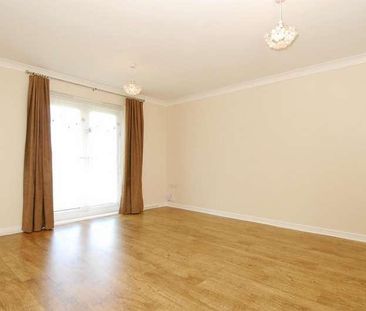 Kingsley Square, Elvetham Heath, Fleet, GU51 - Photo 4