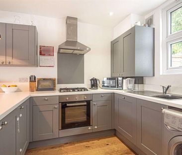 2 bedroom terraced house to rent - Photo 5