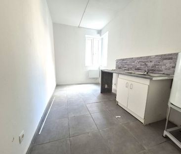 Location Appartement 2 pièces 50m² ROUBAIX 59100 - Photo 4