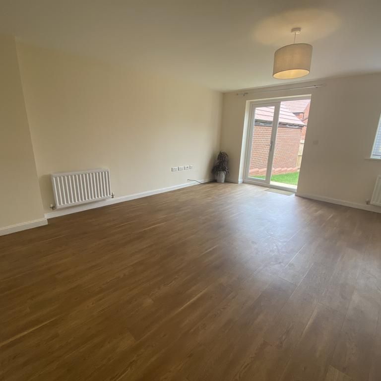 4 bedroom house to rent - Photo 1