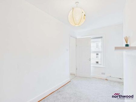 Langney Road, Town Centre, Eastbourne, BN21 - Photo 5