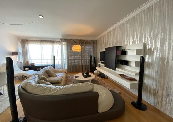 4 Bedroom Apartment with parking, Telheiras, Lisboa