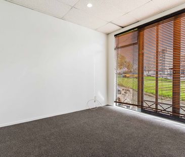 Tidy 2 bedroom apartment - Photo 1