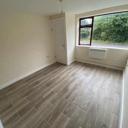 Trentham Road, Stoke-On-Trent - Photo 4