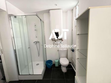 Location Appartement 2 pièces 38m² FONTAINE 38600 - Photo 5