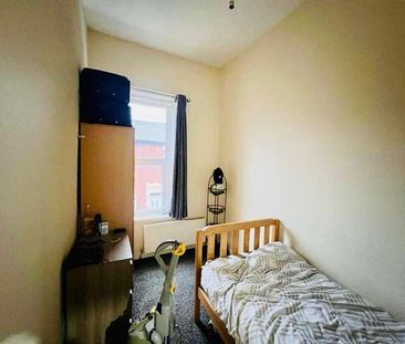 Wildman Street Preston, PR1 - Photo 2