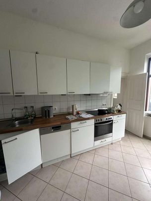 Traumwohnung im Altbau mit drei Zimmern - Foto 1