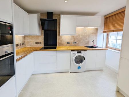 2 bedroom apartment to rent - Photo 3