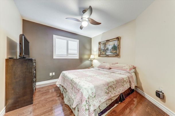 For Lease - 35 Hartrick Place Unit# Main, Whitby, Ontario - Photo 1