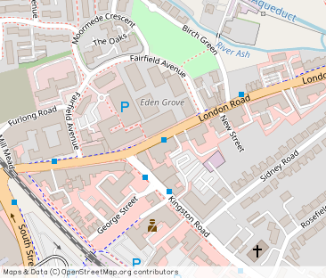 Staines-upon-thames, Surrey, TW18 - Photo 1