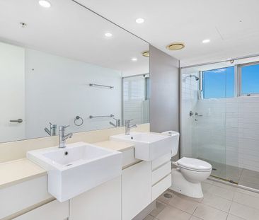 FULLY FURNISHED 2 BEDROOM UNIT WITH BREATH TAKING OCEAN VIEWS IN TH... - Photo 6