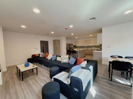 True Apartment - Photo 2