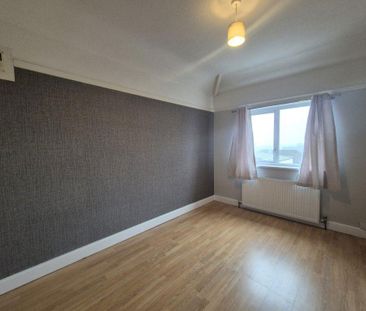 3 bedroom detached house to rent - Photo 2