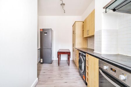 1 bedroom flat to rent - Photo 5