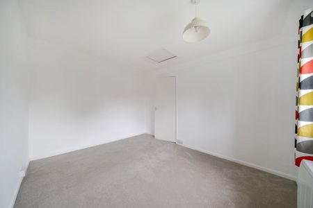 1 bedroom end of terrace house to rent - Photo 3