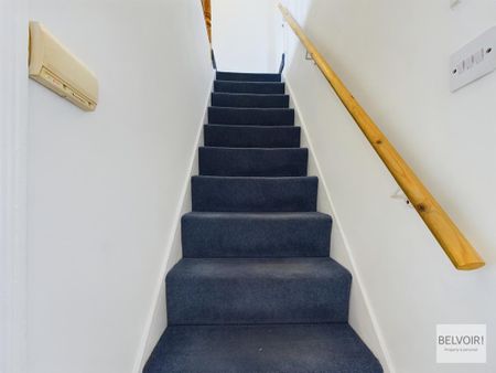 3 bedroom terraced house to rent - Photo 4