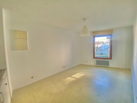 A Louer - Nantes St Clement - Studio De 18.89 M² - Photo 5