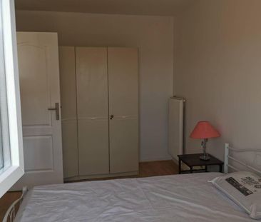 Louer appartement 4 pièces de 86 m² - Photo 3