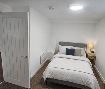 1 Bed Flat, Ninetree Hill, BS1 - Photo 1