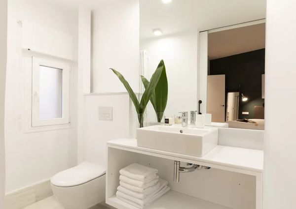 Plaza del Ángel, Madrid, Community of Madrid 28012