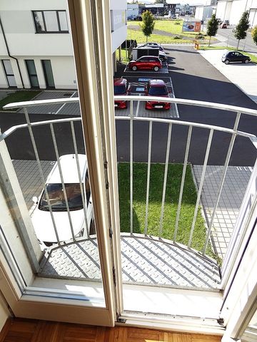 Gemütliche, geräumige und sonnige Mietwohnung mit neuer Küche und Parkplatz …! - Photo 5