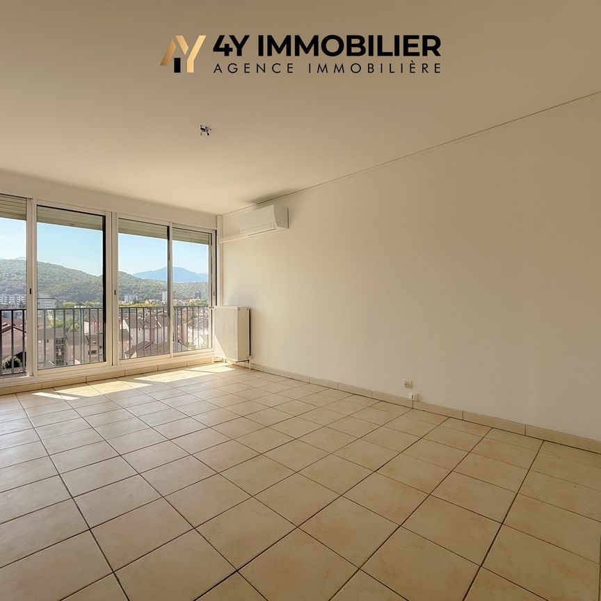 Location Appartement 4 pièces 77m² ECHIROLLES 38130 - Photo 1