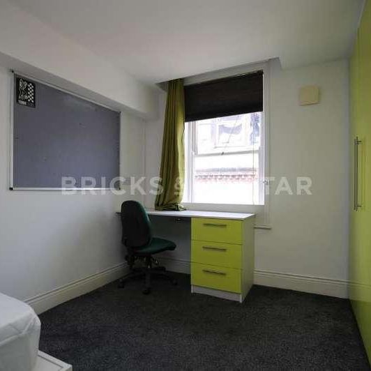 Groat Market, Newcastle Upon Tyne, NE1 - Photo 1