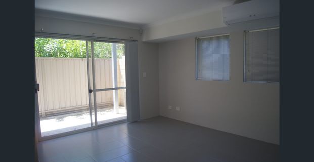 Ground Floor Unit Short Stroll to the Beach! - Photo 1