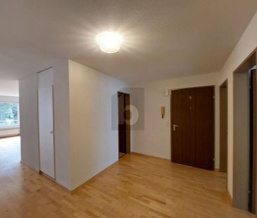 HELL UND FREUNDLICH MIT BERG-PANORAMA - Photo 1