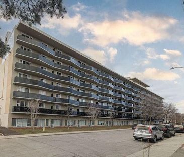 324 Cambridge Street N - Photo 3